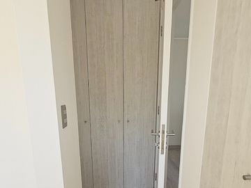 VENDE AMPLIA CASA  EN CHIGUAYANTE. (NUEVA)
