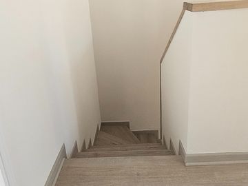 VENDE AMPLIA CASA  EN CHIGUAYANTE. (NUEVA)