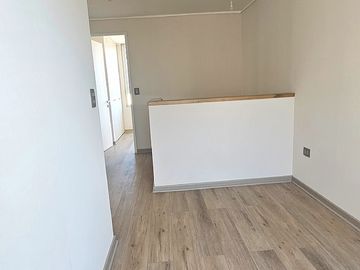 VENDE AMPLIA CASA  EN CHIGUAYANTE. (NUEVA)