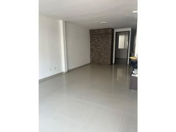 SE VENDE CASA EN BULEVAR DE LAS VILLAS REMODELADA  AREA 154M2