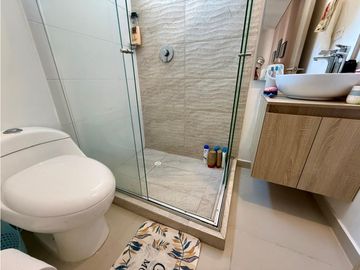 SE VENDE APARTAMENTO EN MONTU - MARBELLA