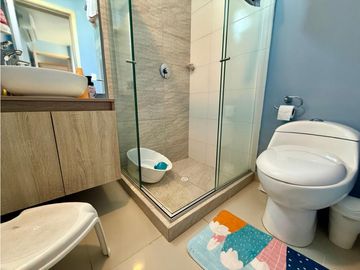 SE VENDE APARTAMENTO EN MONTU - MARBELLA