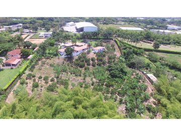 Casa campestre en condominio para la venta en Cerritos, Pereira!!!