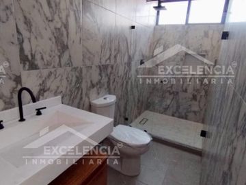CASA EN VENTA FRACC. MONTAÑA MONARCA 1