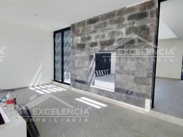CASA EN VENTA FRACC. MONTAÑA MONARCA 1