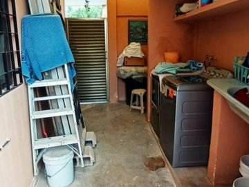 Casa en venta ubicada en esquina en Paraíso Cholul, Mérida, Yucatán