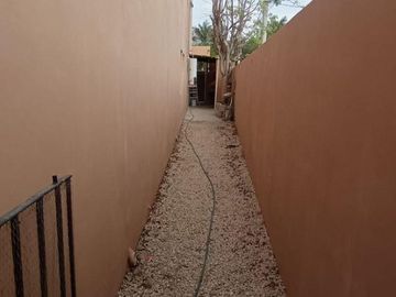 Casa en venta ubicada en esquina en Paraíso Cholul, Mérida, Yucatán