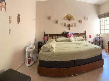 Casa en venta ubicada en esquina en Paraíso Cholul, Mérida, Yucatán