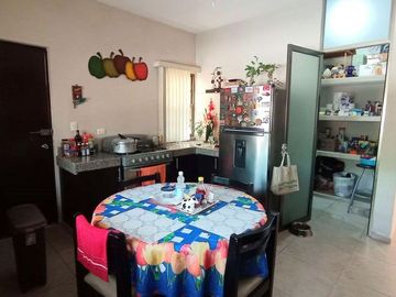 Casa en venta ubicada en esquina en Paraíso Cholul, Mérida, Yucatán