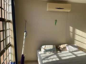 Casa en venta ubicada en esquina en Paraíso Cholul, Mérida, Yucatán