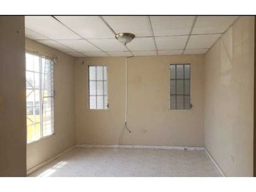 VENDO CASA EN LA CHORRERA VILLAS DEL BOSQUE 2R