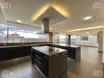 VENTA DEPARTAMENTO SECTOR QUITO TENIS