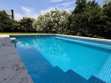 VENTA DE CASA EN Pilar