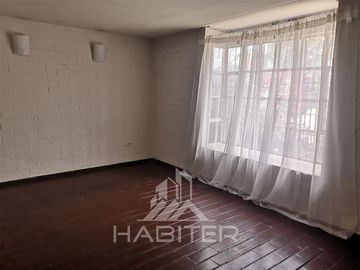Casa en Venta en Frente a comisaría