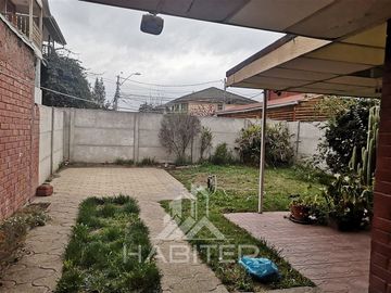 Casa en Venta en Frente a comisaría