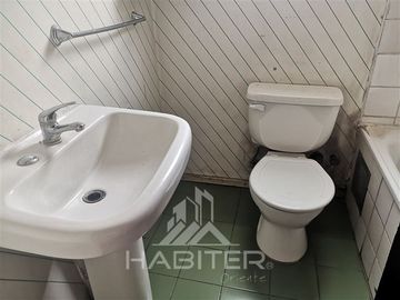 Casa en Venta en Frente a comisaría
