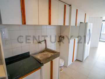 Departamento con Terraza Sector San Fernando