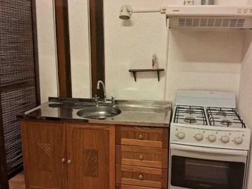 Venta de departamento de 34mt2 con pequeño patio interno, en planta baja.