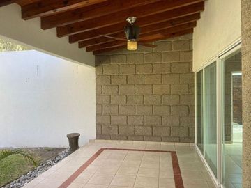 Venta Casas, Villas del Mesón, Juriquilla. Qro76 $11.5 MDP