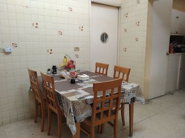 CASA / UN PISO / VENTA / LAS ARBOLEDAS