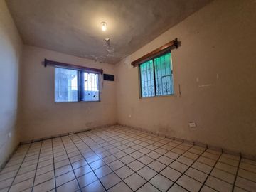 CASA EN VENTA EN LAS VILLAS, GUADALUPE, N.L.