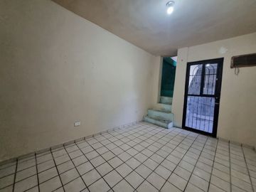 CASA EN VENTA EN LAS VILLAS, GUADALUPE, N.L.