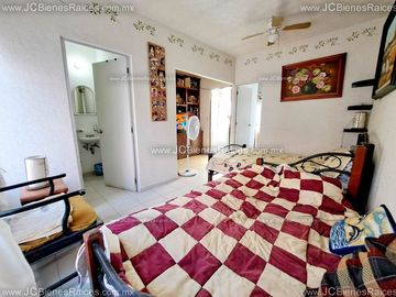 Gran oportunidad de adquirir casa en Fraccionamiento  Palma Real Casa en esquina por tan solo $840,000