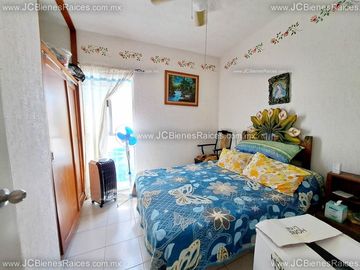 Gran oportunidad de adquirir casa en Fraccionamiento  Palma Real Casa en esquina por tan solo $840,000