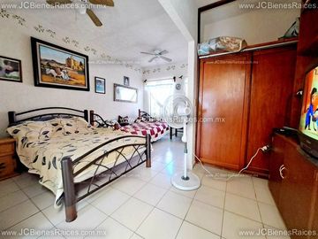 Gran oportunidad de adquirir casa en Fraccionamiento  Palma Real Casa en esquina por tan solo $840,000