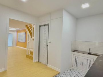FOR SELL townhouse Baan Kritiya 3 MRT-Wong Sawang CX-114204