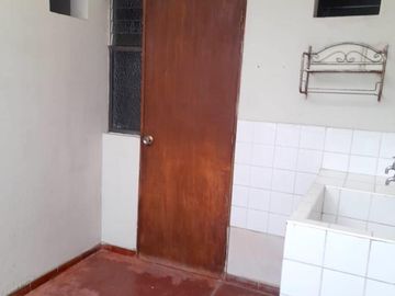 Vendo Duplex Para inversión en Monterrico Surco