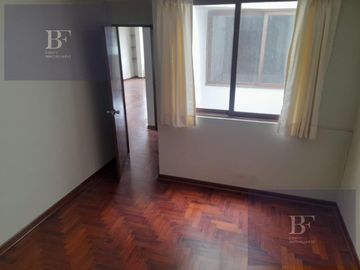 Vendo Duplex Para inversión en Monterrico Surco