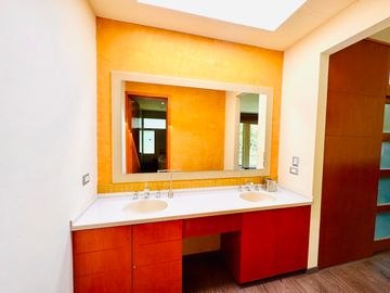 Casa en venta con jardín en calle Fuentes de Trevi CLUB DE GOLF LAS FUENTES