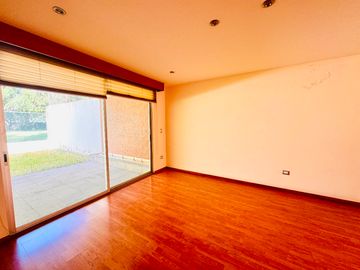 Casa en venta con jardín en calle Fuentes de Trevi CLUB DE GOLF LAS FUENTES