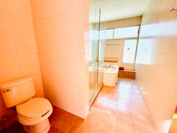Casa en venta con jardín en calle Fuentes de Trevi CLUB DE GOLF LAS FUENTES