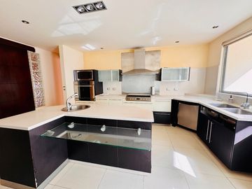 Casa en venta con jardín en calle Fuentes de Trevi CLUB DE GOLF LAS FUENTES