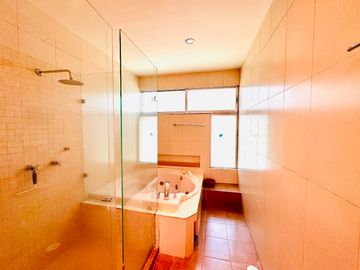 Casa en venta con jardín en calle Fuentes de Trevi CLUB DE GOLF LAS FUENTES