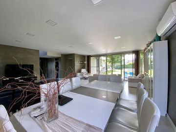 Casa Barrio Privado Rincón de Terrada- Chacras De Coria