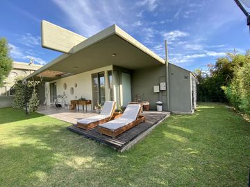 Casa Barrio Privado Rincón de Terrada- Chacras De Coria