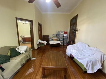 HERMOSO PH 6 AMBIENTES CON TERRAZA Y QUINCHO