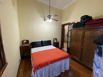 HERMOSO PH 6 AMBIENTES CON TERRAZA Y QUINCHO