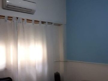 Casa en venta - 4 dormitorios 3 baños - quincho con parrilla -160mts2- Quilmes