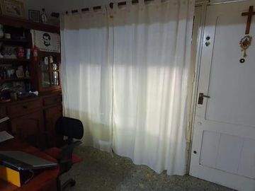 Propiedad con amplio lote