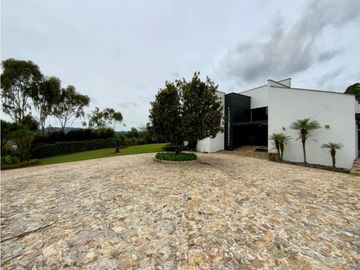 Venta Casa Campestre Parcelación El Retiro