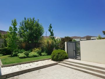 LOS BOSQUES DE PIEDRA ROJA