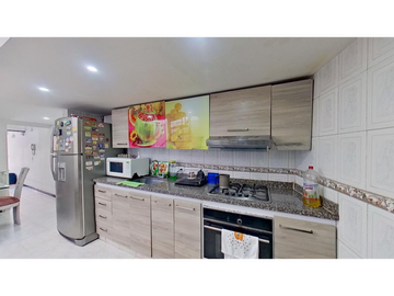 Portales del Norte, Venta casa de 4 habitaciones, Portales del Norte