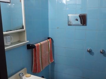 Casa en venta - 3 dormitorios 2 baños - pileta patio - 467mts2 - Ituzaingó