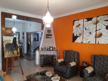 Casa en venta - 3 dormitorios 2 baños - pileta patio - 467mts2 - Ituzaingó