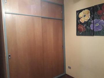 Casa en venta - 3 dormitorios 2 baños - pileta patio - 467mts2 - Ituzaingó