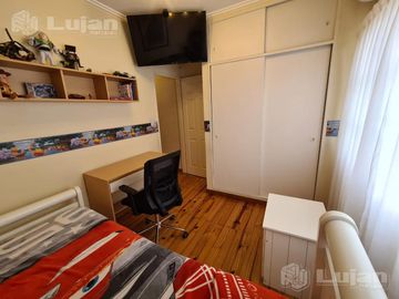 Tandil al 4800 triplex 4 ambs, patio, parrilla y cochera